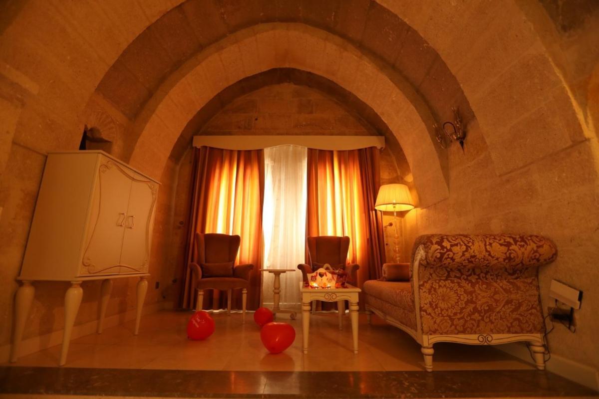 Anatelein Cave Hotel Üçhisar Esterno foto