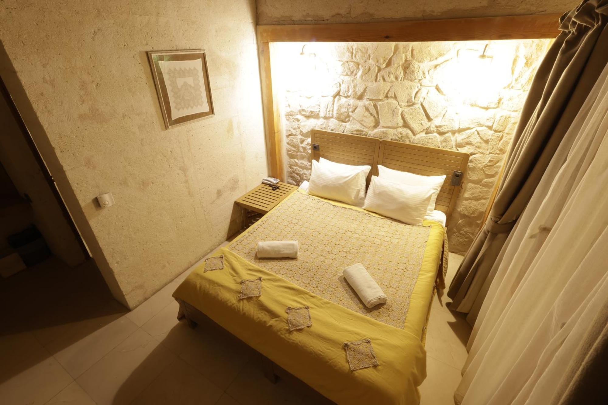 Anatelein Cave Hotel Üçhisar Esterno foto
