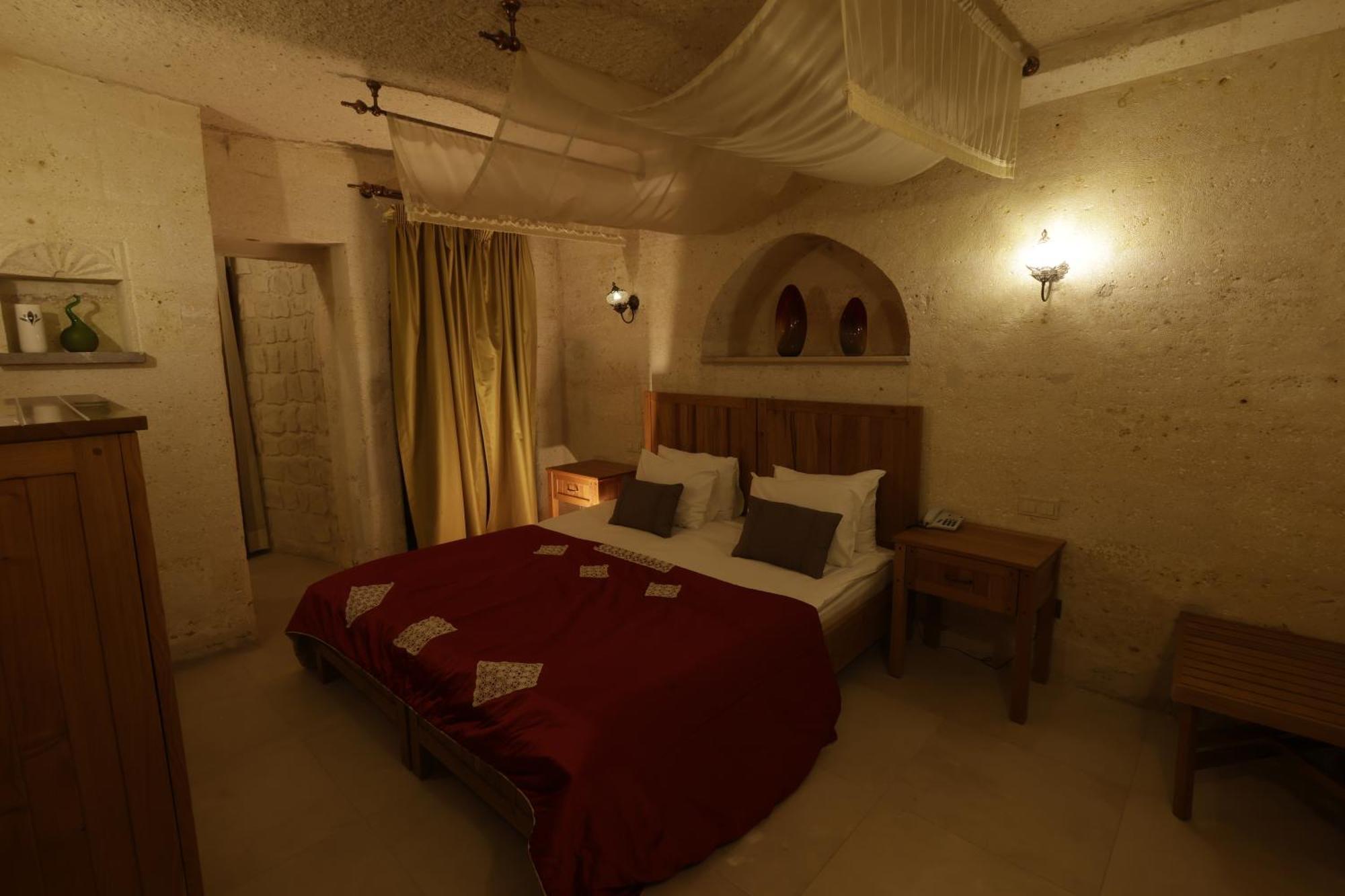 Anatelein Cave Hotel Üçhisar Esterno foto