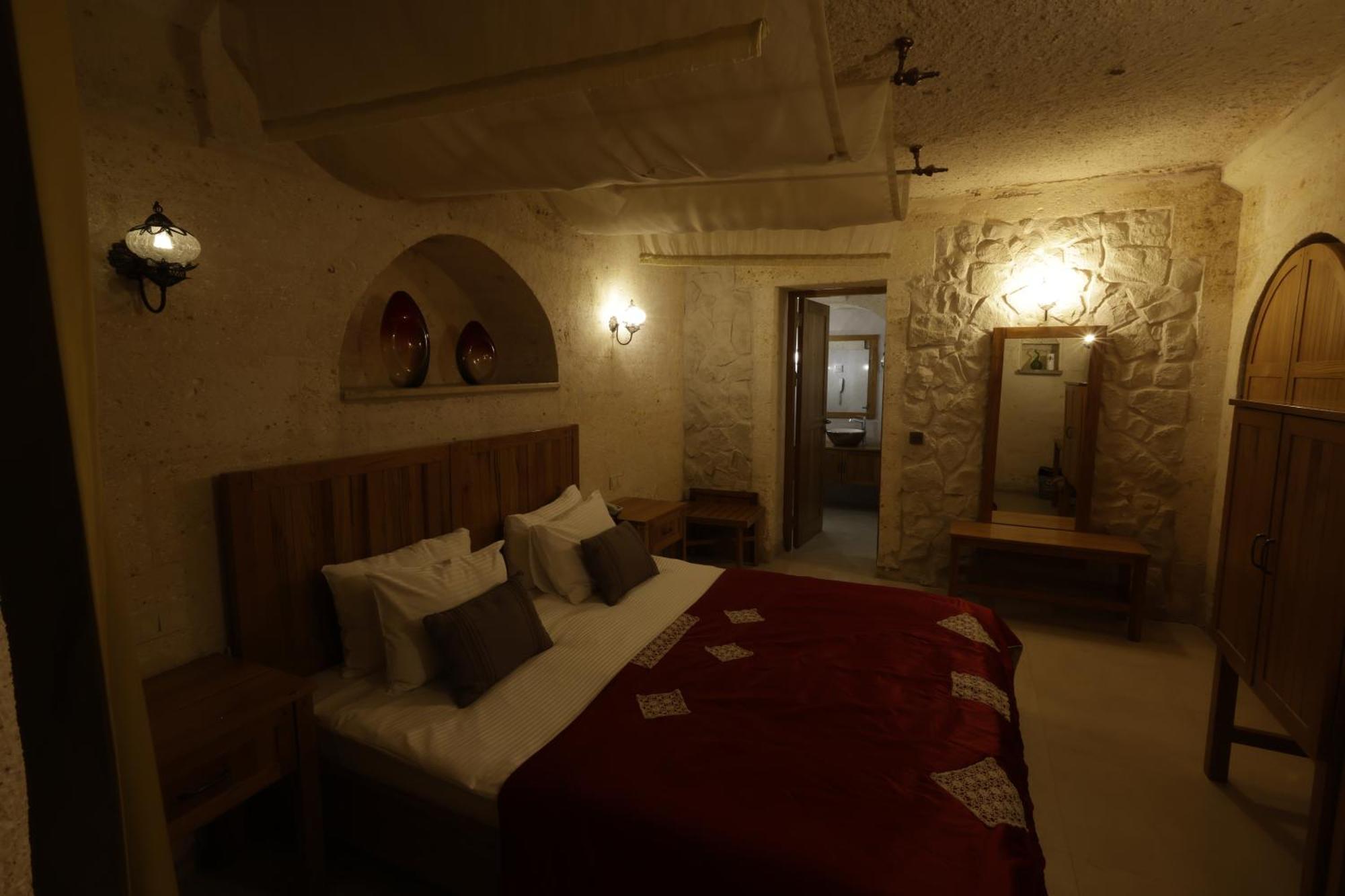 Anatelein Cave Hotel Üçhisar Esterno foto