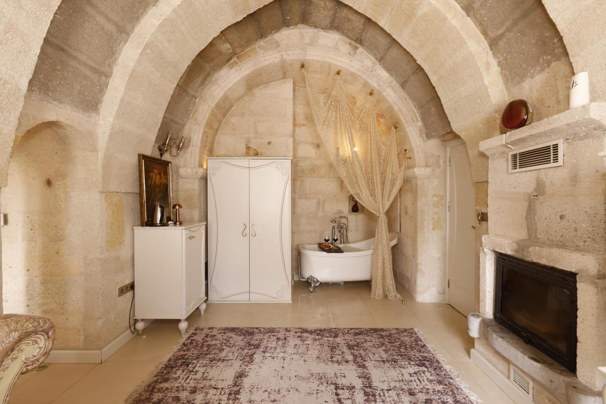 Anatelein Cave Hotel Üçhisar Esterno foto