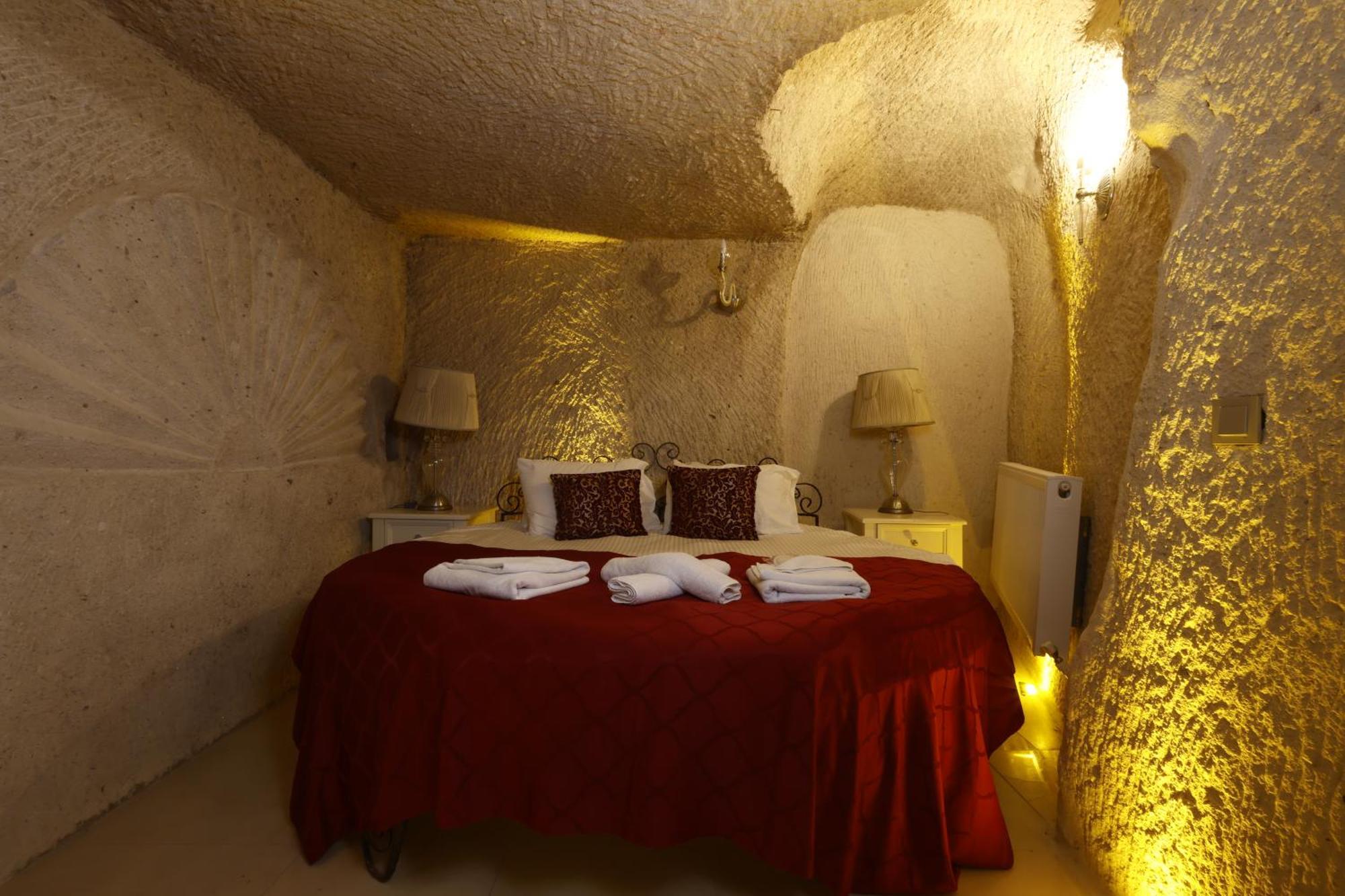 Anatelein Cave Hotel Üçhisar Esterno foto