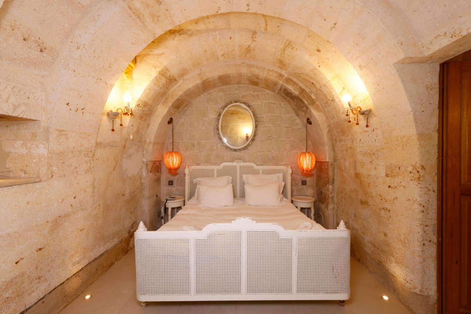 Anatelein Cave Hotel Üçhisar Esterno foto
