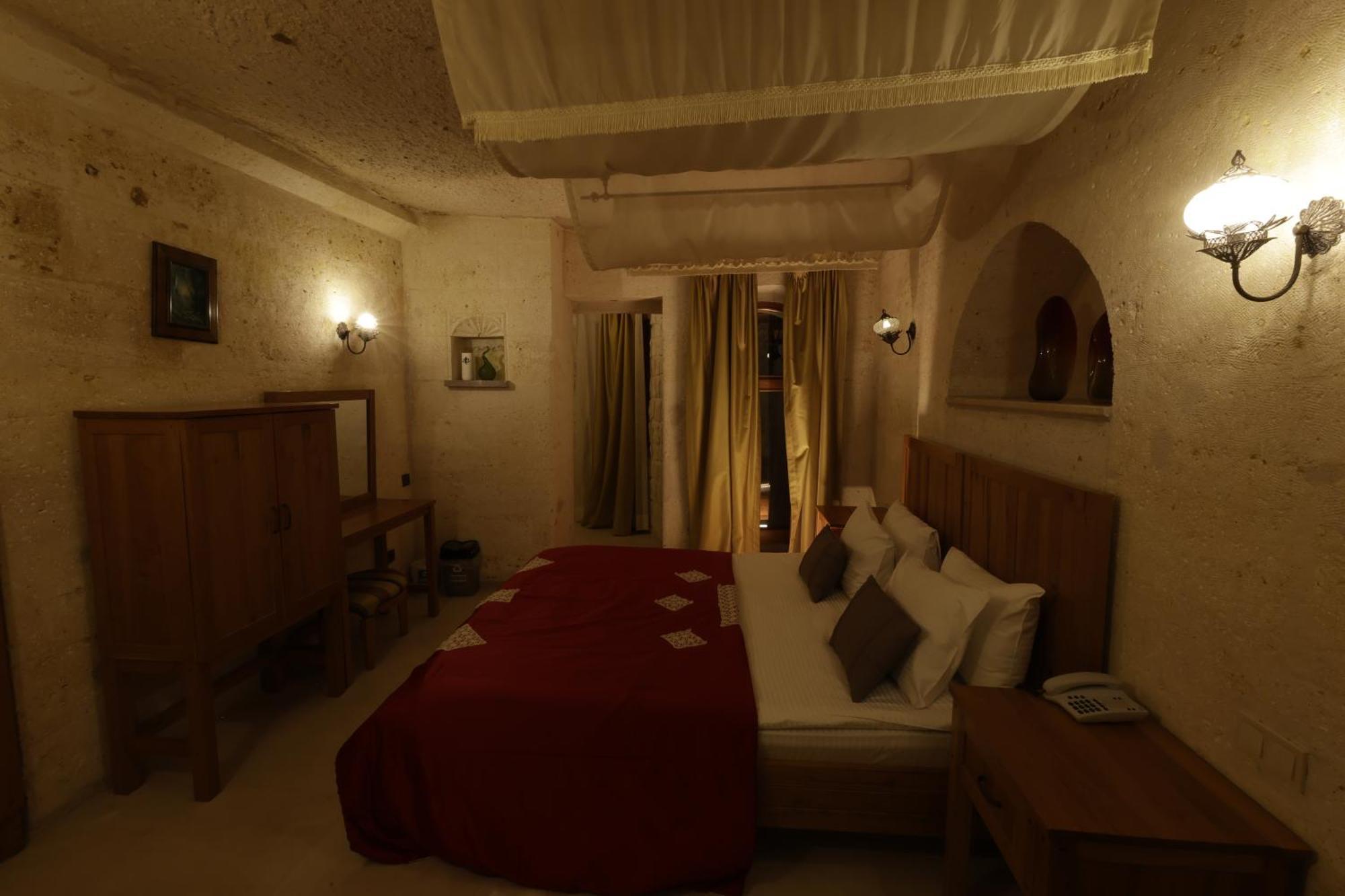 Anatelein Cave Hotel Üçhisar Esterno foto
