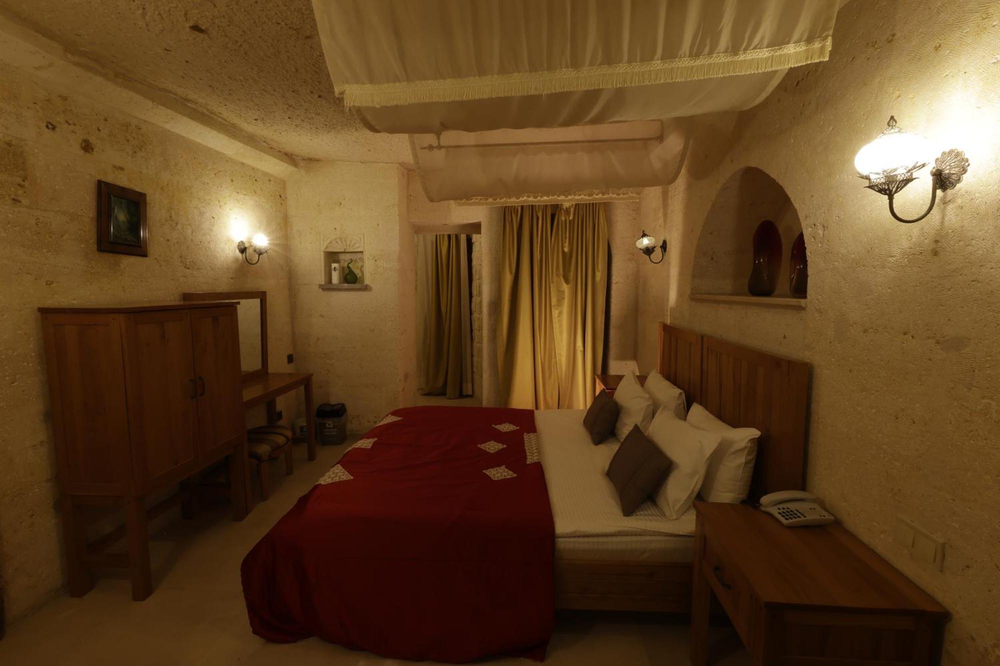 Anatelein Cave Hotel Üçhisar Esterno foto